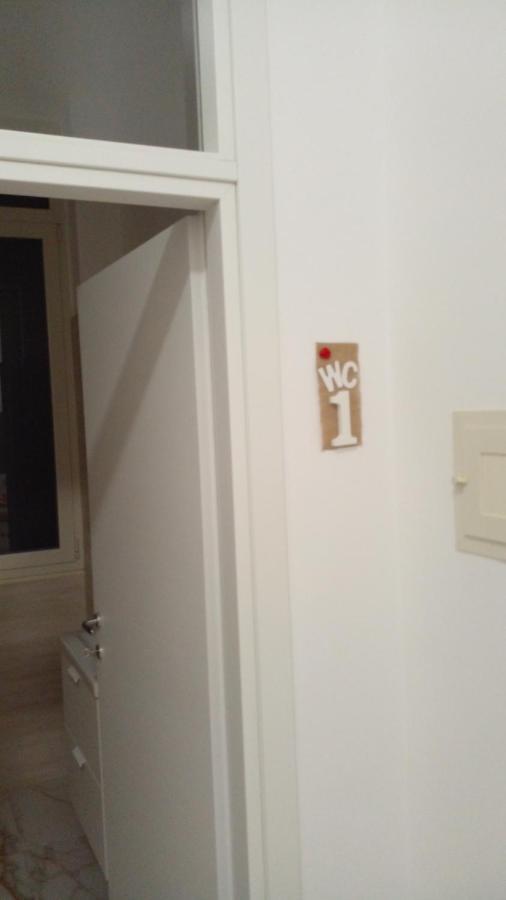Hotel La Rosa Rossa Bari Zewnętrze zdjęcie